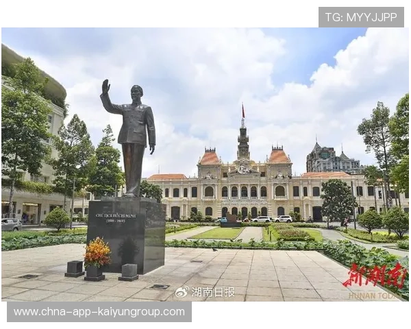 胡志明市马拉松：越南跑者门前破纪录，精彩好戏不断！，越南胡志明市视频
